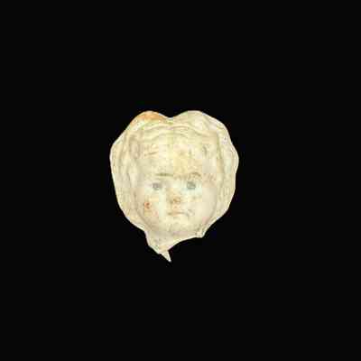 CERAMIC DOLL FIGURINE 2
