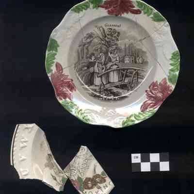 Two Saucers