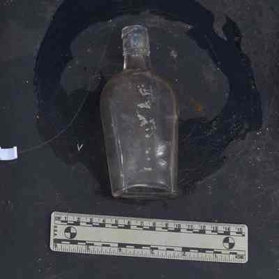 Glass 7.52 Colorless Flask Bottle