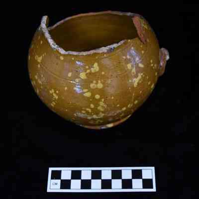 Small Chamber Pot