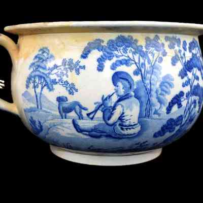 Chamber Pot