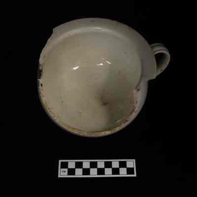 Small Chamber Pot