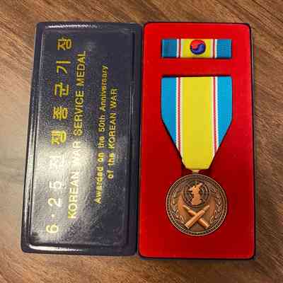 Military medal (Justin Downing Hartford Jr.), ca. 2000