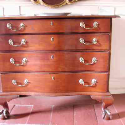 Chest of drawers, Massachusetts, 1760-75