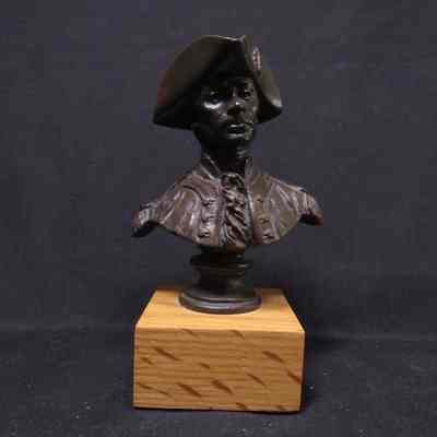 Fred Press (sculptor), Aquarius Arts (retailer), Bust of John Paul Jones, Fairview, N.J., mid 20th century