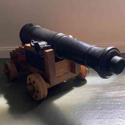 Harlan Pratt for the Amesbury Foundry, replica cannon, Amesbury, Mass., 2002