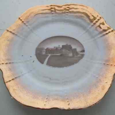 Portsmouth Crockery Co. (retailer), souvenir plate (Gov. Wentworth Mansion), Germany, ca.1900
