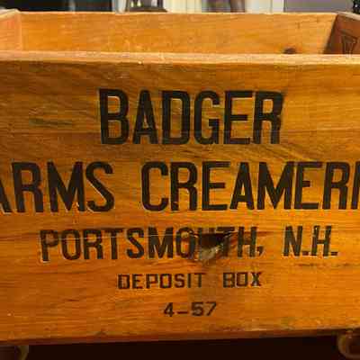Whiting Co., milk deposit box (Badger Farms Creameries), Eaton, N.H., ca. 1957