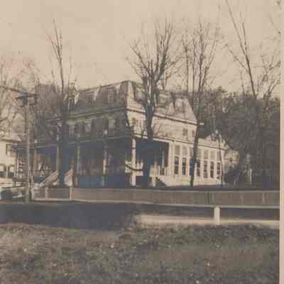 Home of William Livingston Freeborn, Tivoli