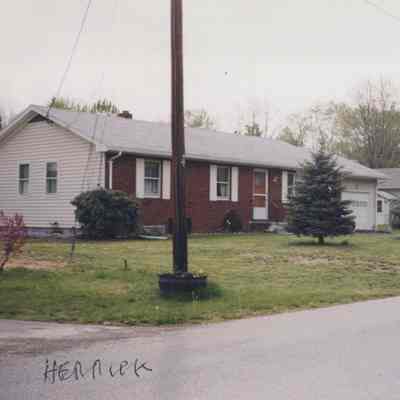 2 Moul Drive - 1999