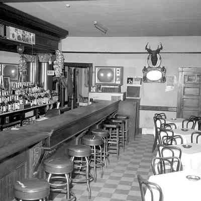 Hotel Morey Bar Area, Tivoli, 1966 (2)