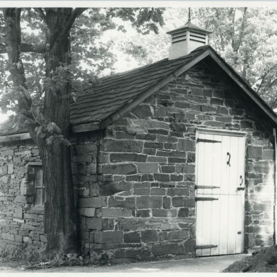 Summer kitchen, South Broadway west side