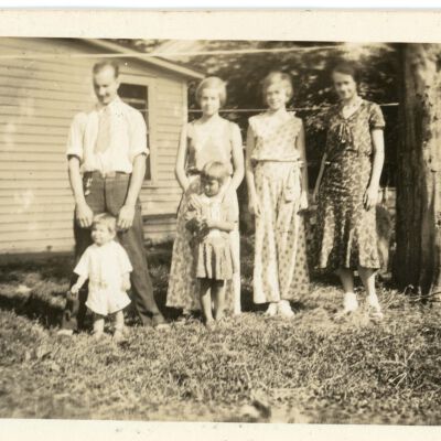 Family at Hubbard Farm