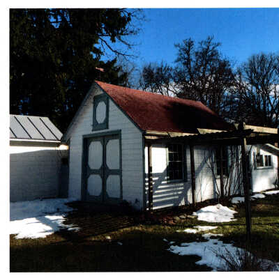 pdf - click to view: images of the garage and inside markings