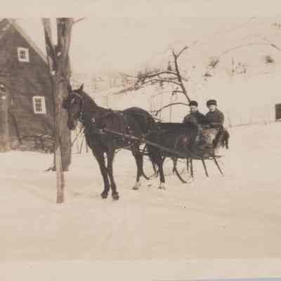 Mead Farm, Horse and sleigh with 2 riders