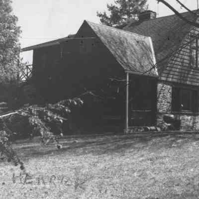Ross House - 1990