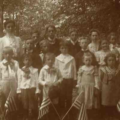 Fraleigh School Class