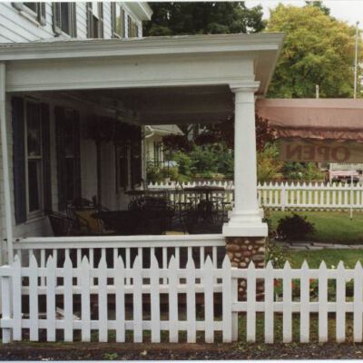 Teresa's Red Hook Inn