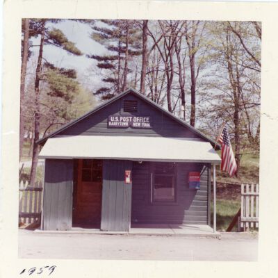 Barrytown Post Office