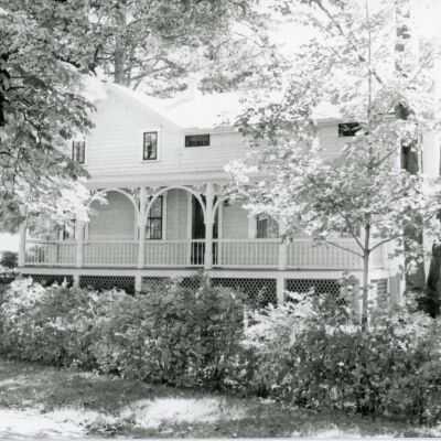 Navins House, Barrytown