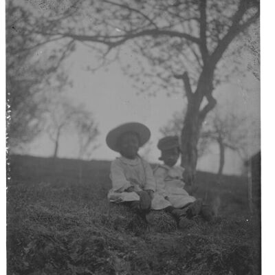 Two Children, Irvis family?
