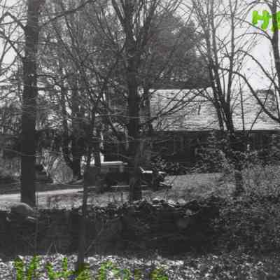 1474 Annandale Road - 1990