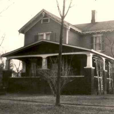 Wooley House