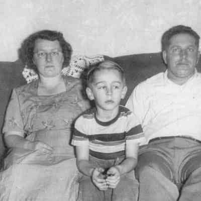 Marguerite, Dale and Bert Smith