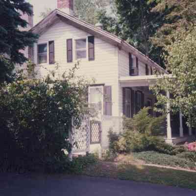 7555 North Broadway - 1997