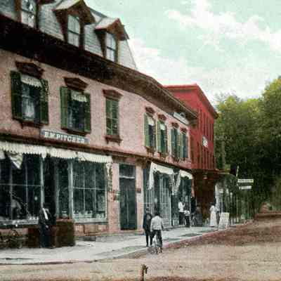 21-Conklin & Allendorf Building on East Market Street, early 20th century