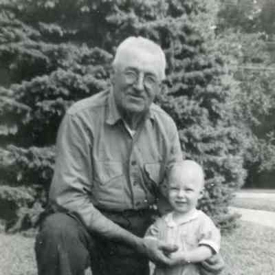 Benjamin Cooley Schutte and Bob Ludwig, 1945
