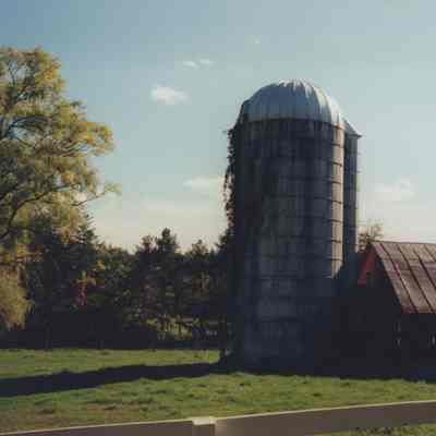 Teator Barn silo