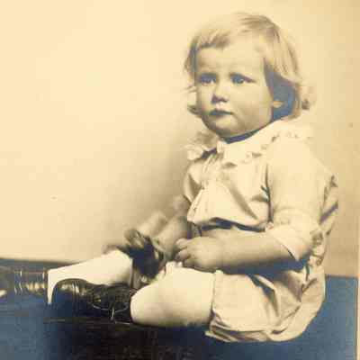 Formal portrait of George Gordon Mead, Jr