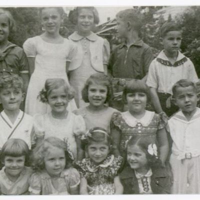 Young schoolchildren, Shelley's School