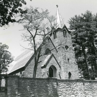 St. Pauls' Episcopal Church, Tivoli