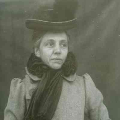 Nevada (Nena) Teator