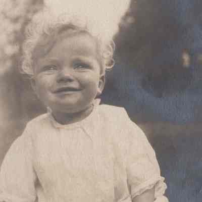 Sidney Mead as a baby