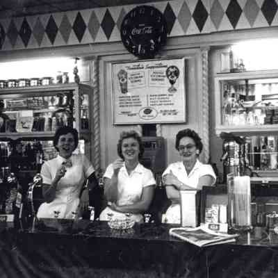 Bean's Drug Store
