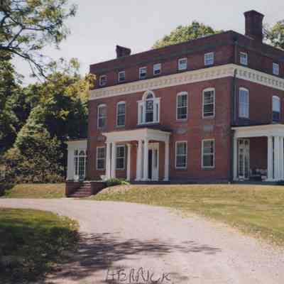 75 West Market Street - 1999 - Maizeland