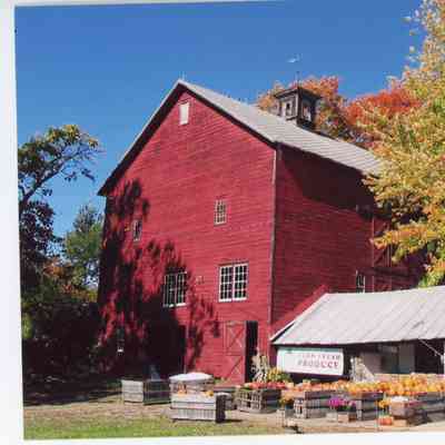 Mead Orchards Farm market, 2006