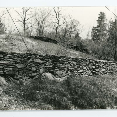 Stone Wall, Old Rock City Road
