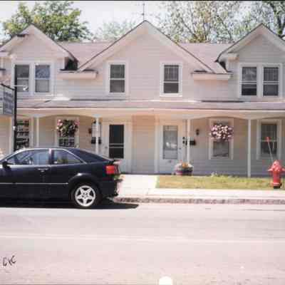 7529-7531 North Broadway - 1999