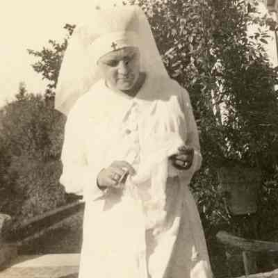 Elisabeth Chanler Chapman as Red Cross volunteer, 1918