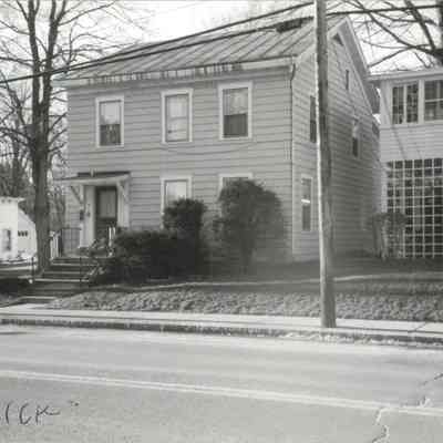 7437 South Broadway - 1997
