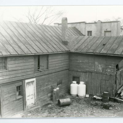 Sheds adjacent to Conklin & Allendorf building, North Broadway