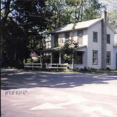 11 Cherry Street 1999
