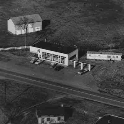 Scism’s Garage/Gas Station on Route 199