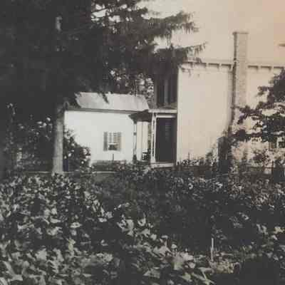 10 Cherry St. Information