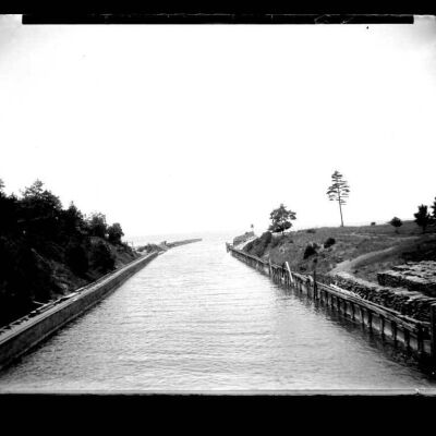 Charlevoix Entrance