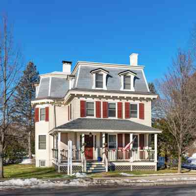 7537 North Broadway - 2016